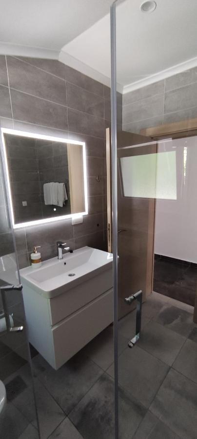 Zoran Apartments Свети-Стефан Экстерьер фото